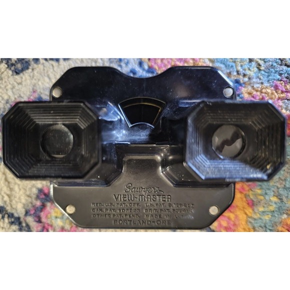 Vintage Sawyers ViewMaster Viewer REELS Countries States Cities Disney Projector - Picture 3 of 13